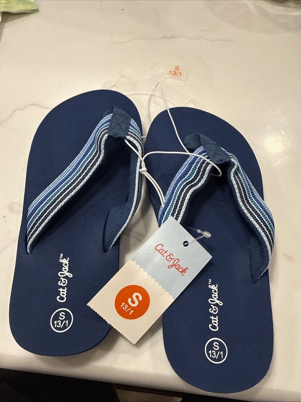 Cat & Jack Blue Stripe Navy Blue/Jami Flip Flop Sandals Youth Size Small 13/1